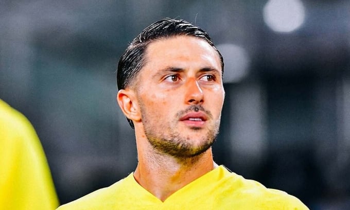 Alaves to Appeal FIFA Ban on Key Defender Facundo Garces Amid Malaysian Citizenship Scandal