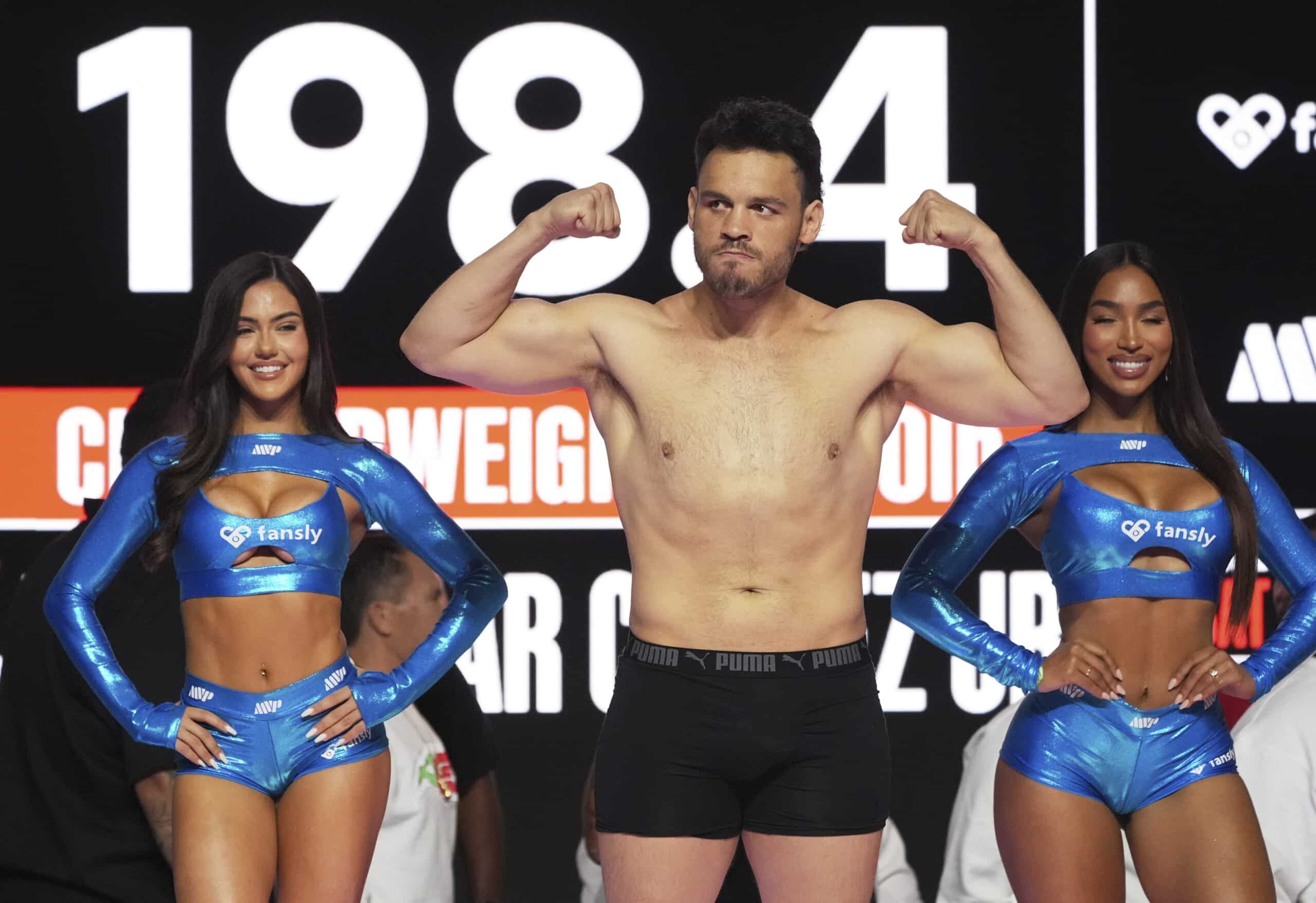 US Deports Former WBC Champ Julio Cesar Chavez Jr. to Mexico Amid Drug Trafficking Allegations