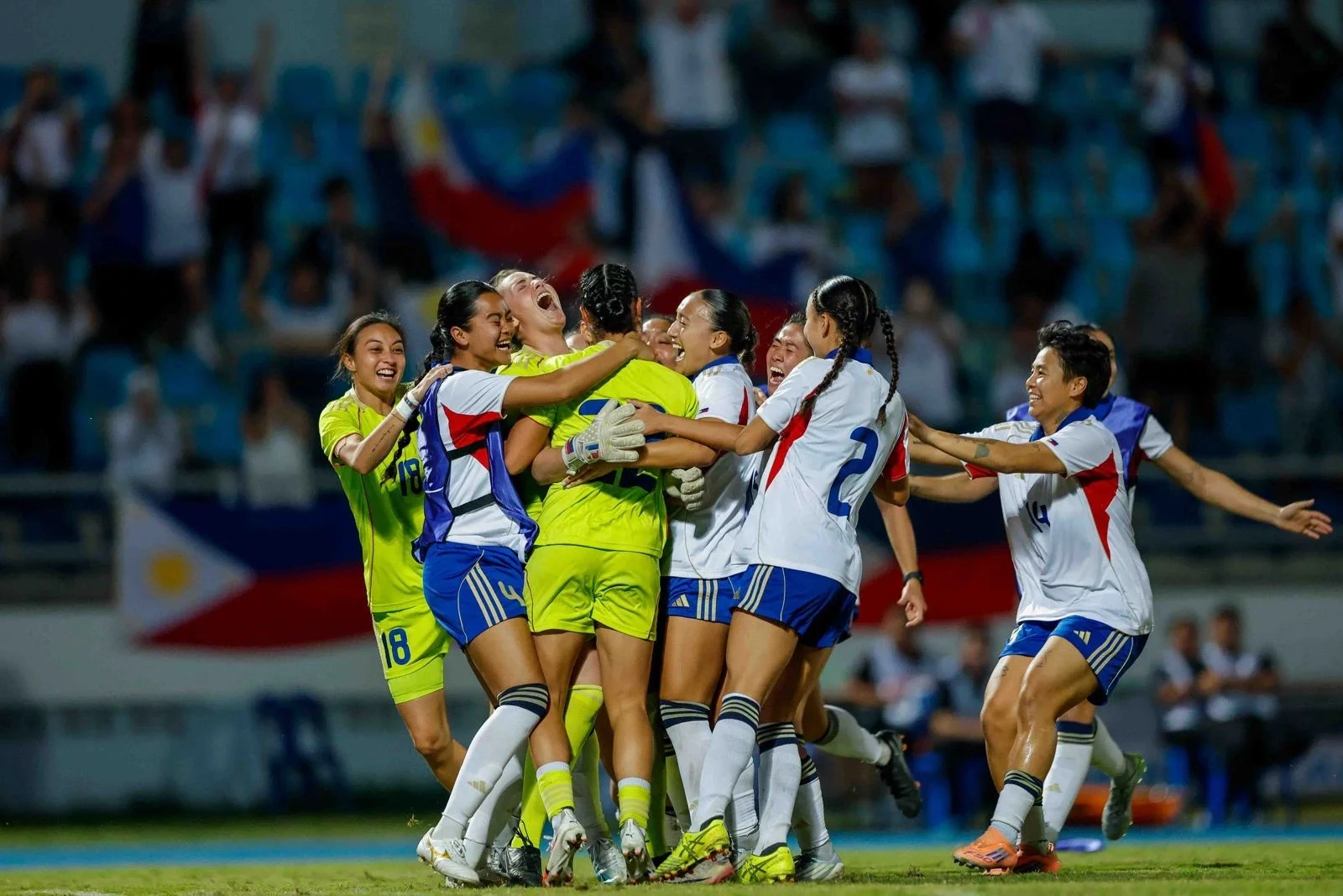 Philippines Secures Historic Women’s Football Gold at SEA Games After Dramatic Penalty Shootout Against Defending Champions Vietnam