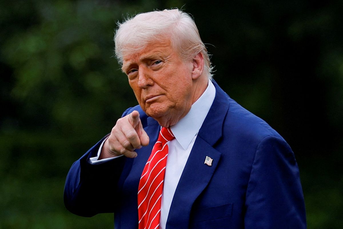 Trump Pressures Australia for Asylum for Iranian Women’s Soccer Team Amid Persecution Fears