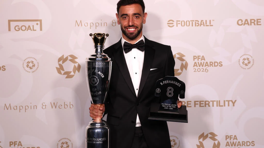Bruno Fernandes Crowned PFA Player of the Year After Stellar Season
